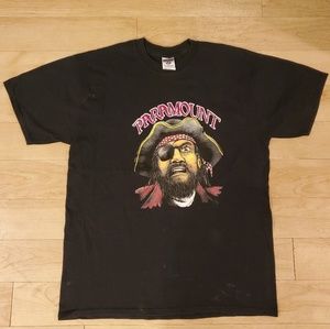 Paramount Pirates T-shirt Size Large